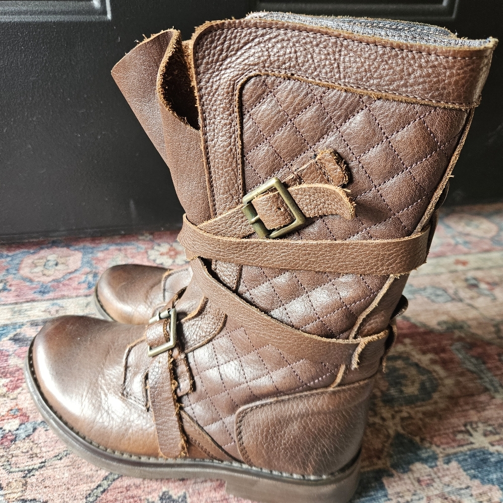 Brown Leather Buckle Boots - Picture 5 of 14